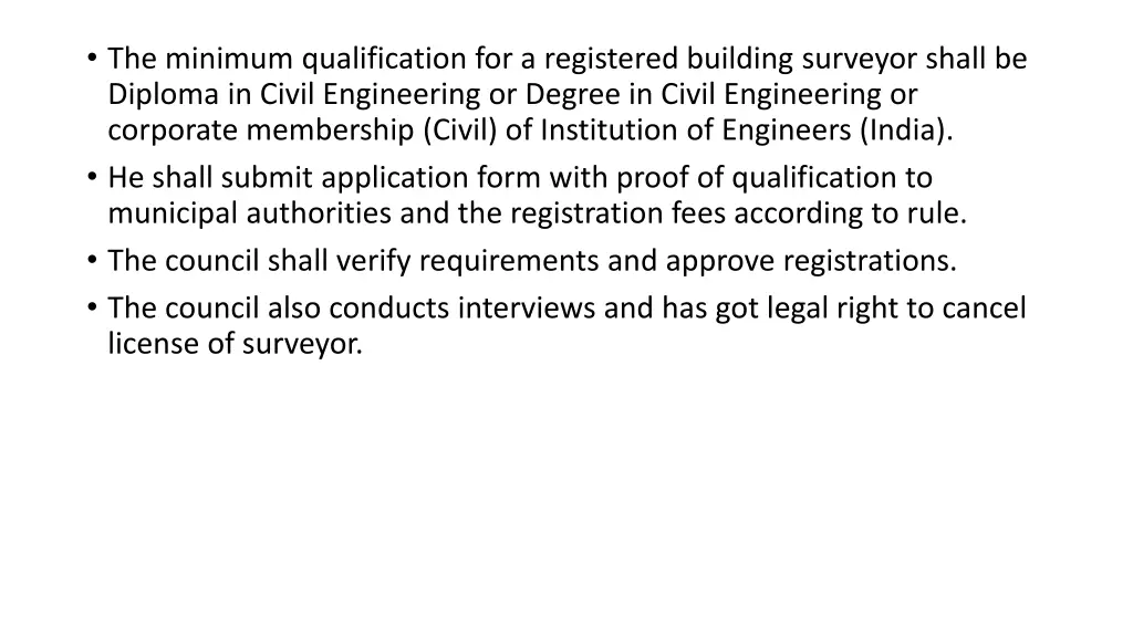 the minimum qualification for a registered