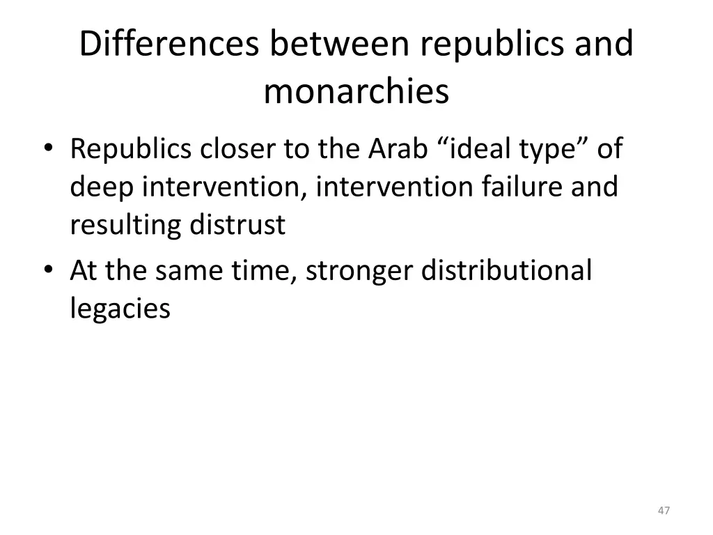 differences between republics and monarchies