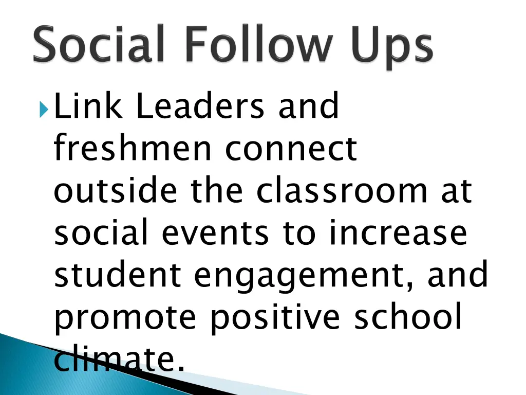 link leaders and freshmen connect outside