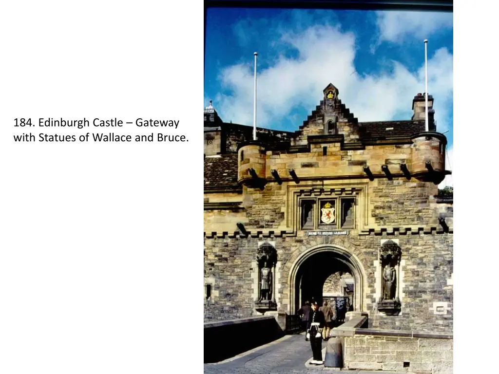 184 edinburgh castle gateway with statues