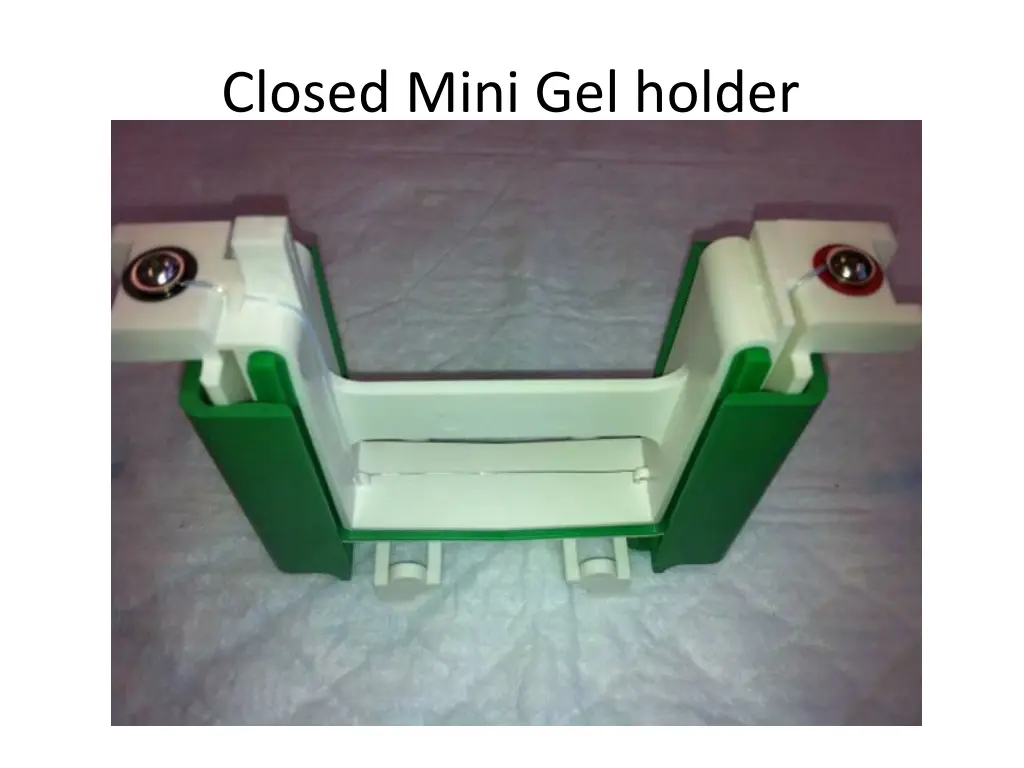 closed mini gel holder