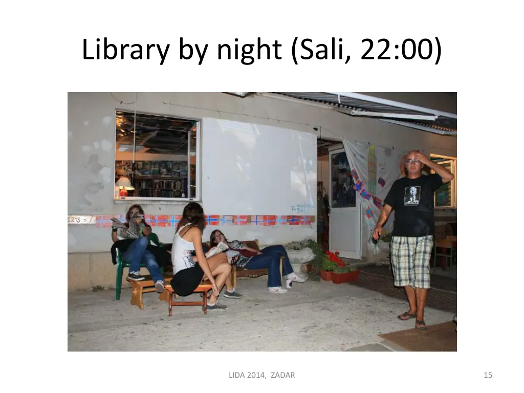 library by night sali 22 00