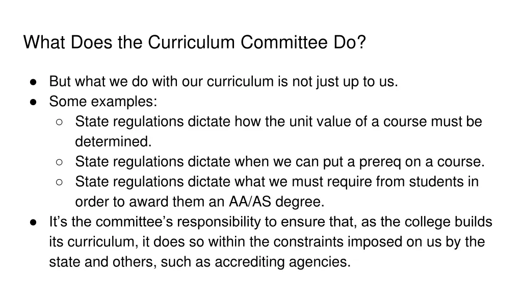 what does the curriculum committee do 4