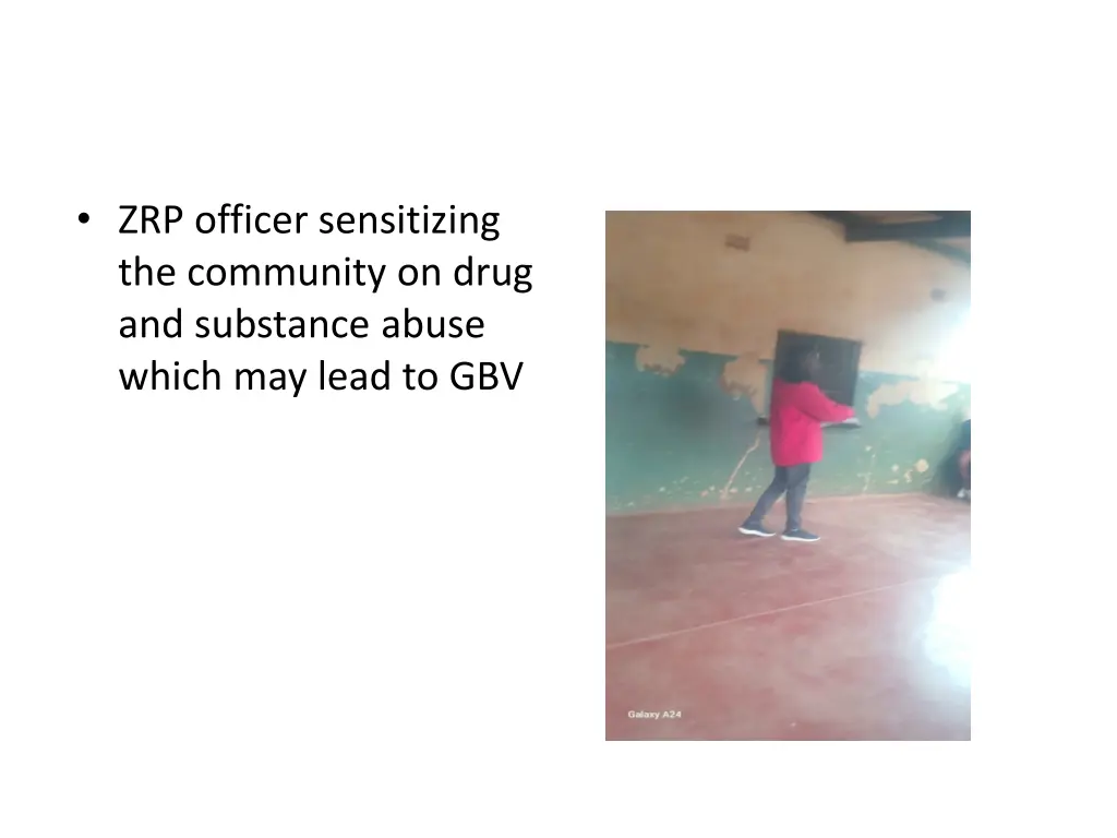 zrp officer sensitizing the community on drug