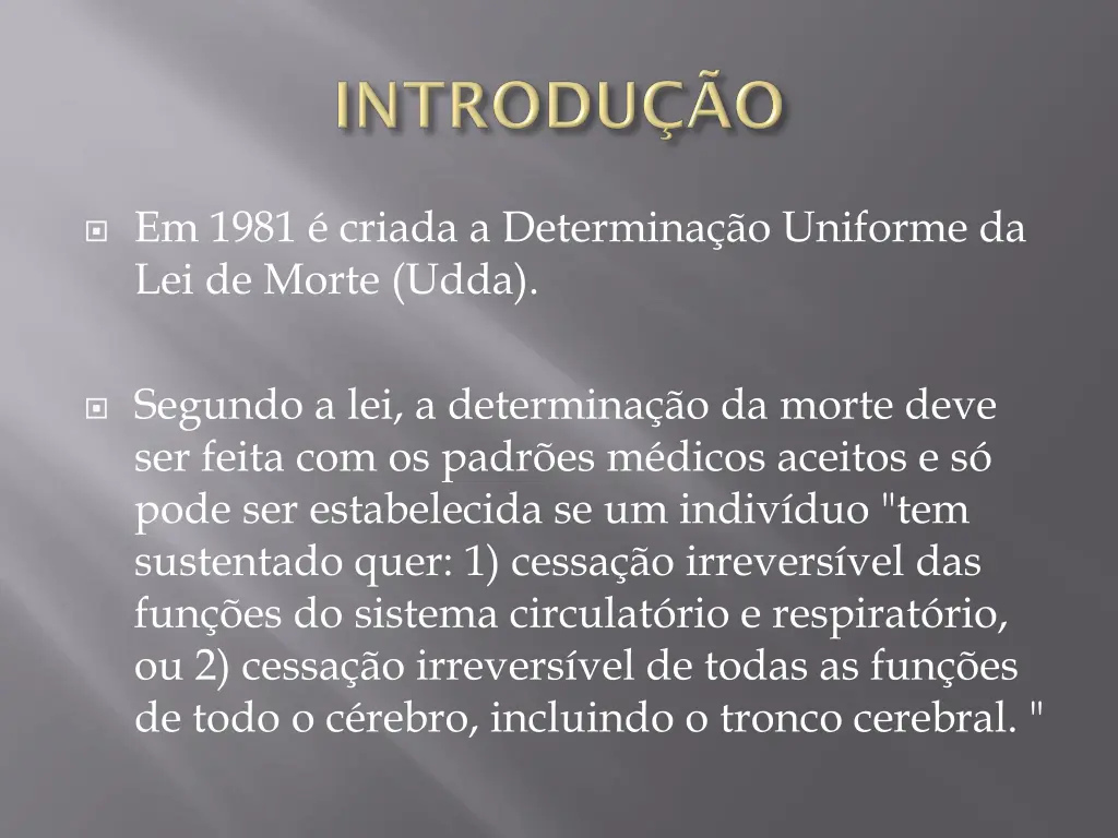 em 1981 criada a determina o uniforme